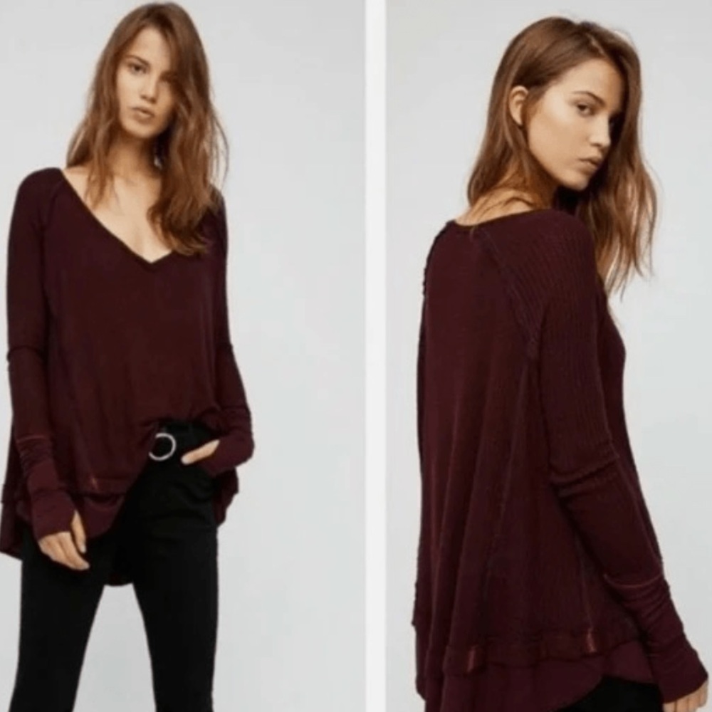 Free People- We the Free- Women's Burgundy V-Neck Top size XS
